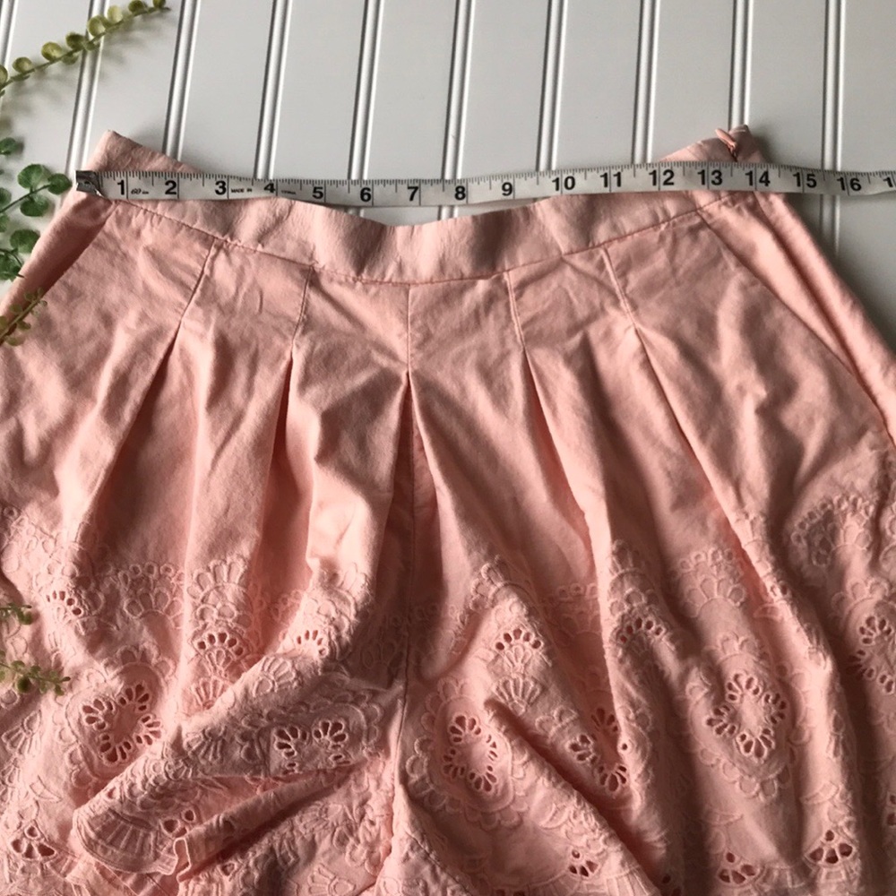 J. Crew eyelet shorts paper bag pink high waist pleated - Picture 4 of 9